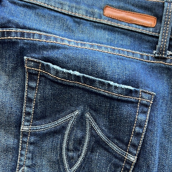 Level 99 Morgan Slouchy Jeans - Picture 9 of 13